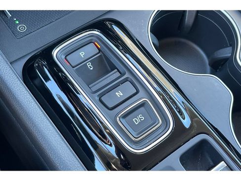 Certified 2025 Honda Pilot EX-L image 32