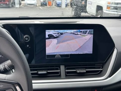 New 2026 Chevrolet Trax LS w/ LS Convenience Package FWD image 22
