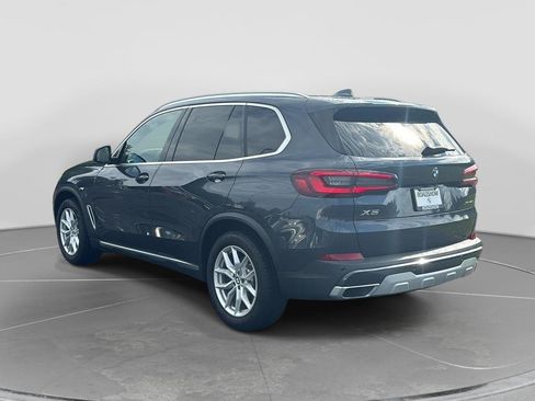 Used 2021 BMW X5 xDrive40i w/ Premium Package 3 AWD/4WD image 3