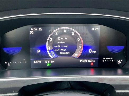 Used 2023 Volkswagen Tiguan SE R-Line image 19