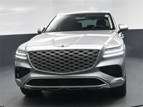 Used 2025 Genesis GV80 3.5T Prestige image 21