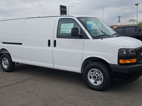 New 2026 GMC Savana 3500 Extended w/ Driver Convenience Package RWD image 2