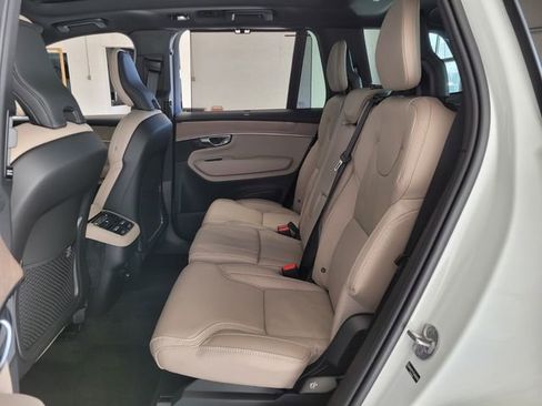 New 2026 Volvo XC90 B6 Ultra w/ Protection Package image 10