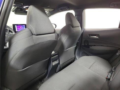 Used 2025 Toyota Corolla SE FWD image 11