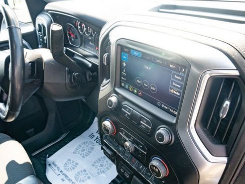 Used 2020 Chevrolet Silverado 1500 LT w/ All-Star Edition image 38