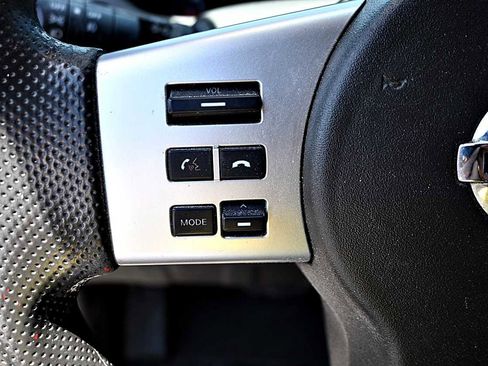 Used 2017 Nissan Frontier SV RWD image 15