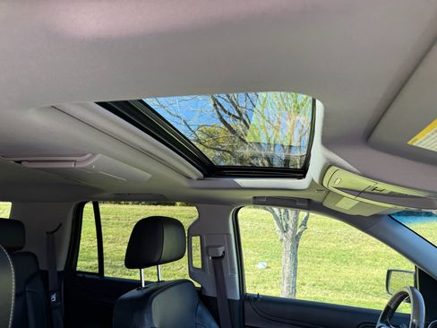 Used 2017 Chevrolet Tahoe Premier image 28