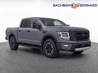 Used 2024 Nissan Titan PRO-4X w/ Pro-4x Convenience Package AWD/4WD video 1