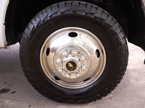 Used 2012 RAM 3500 ST w/ Chrome Appearance Group image 37