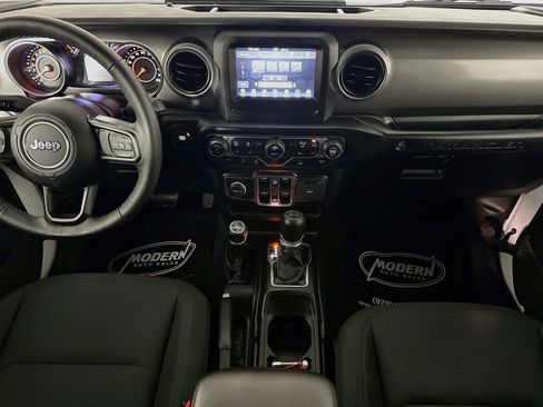 Used 2022 Jeep Wrangler Unlimited Sport AWD/4WD image 26