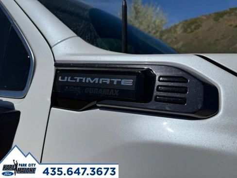 Used 2025 GMC Sierra 3500 Denali Ultimate AWD/4WD image 10
