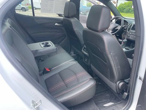 Used 2024 Chevrolet Equinox RS FWD image 17