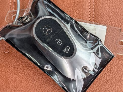 Used 2023 Mercedes-Benz C 43 AMG 4MATIC Sedan image 37