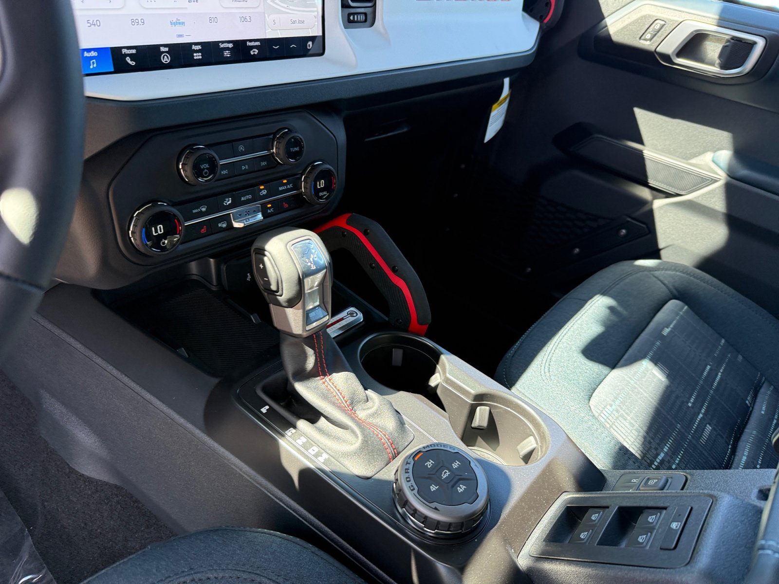 New 2026 Ford Bronco Heritage Edition AWD/4WD image 13
