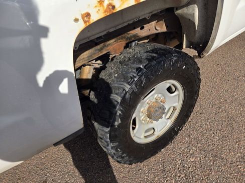 Used 2015 Chevrolet Silverado 2500 W/T image 10