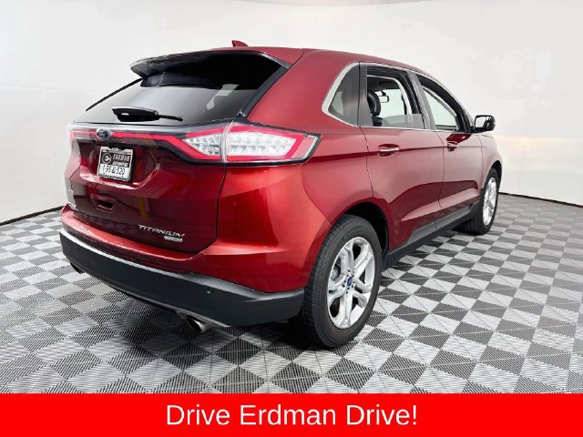 Used 2018 Ford Edge Titanium w/ Technology Package FWD image 23