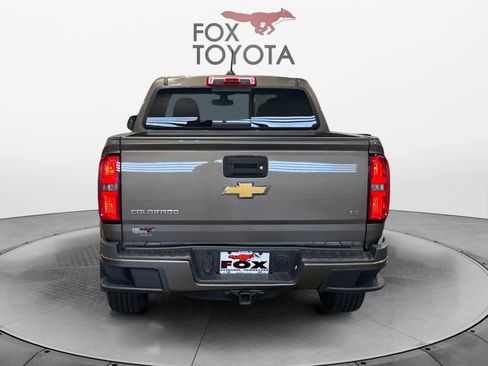 Used 2016 Chevrolet Colorado LT w/ LT Convenience Package RWD image 5