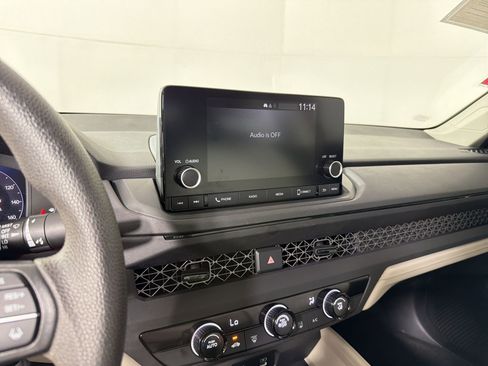 Used 2023 Honda Accord LX image 23