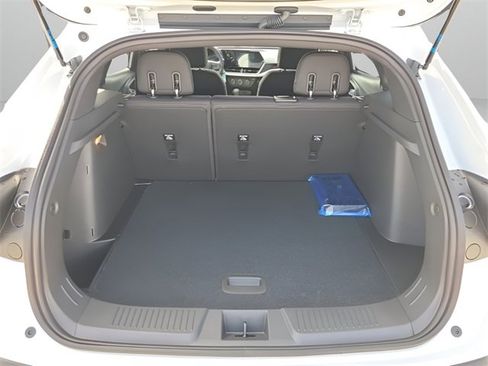 New 2026 Chevrolet Trax RS image 30