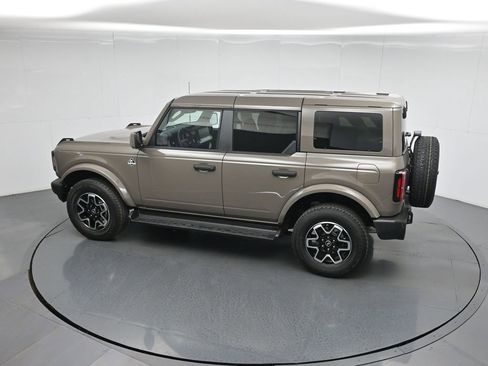 New 2026 Ford Bronco Outer Banks image 38