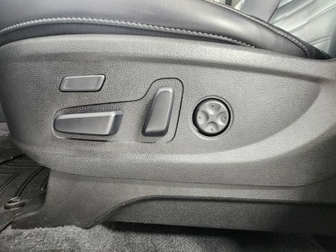 Used 2024 Kia Telluride SX Prestige AWD/4WD image 11