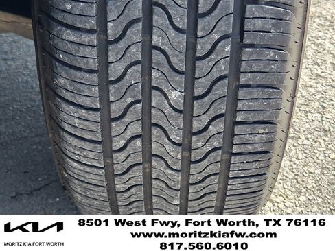 Used 2021 Jeep Cherokee Latitude Lux w/ Comfort/Convenience Group AWD/4WD image 10