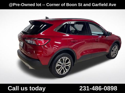 Used 2022 Ford Escape SEL w/ Technology Package AWD/4WD image 7