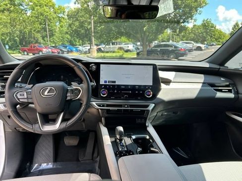 Used 2025 Lexus RX 350h w/ Convenience Package AWD/4WD image 12