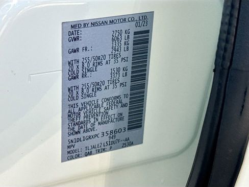 Used 2023 INFINITI QX60 Sensory w/ Vision Package image 36