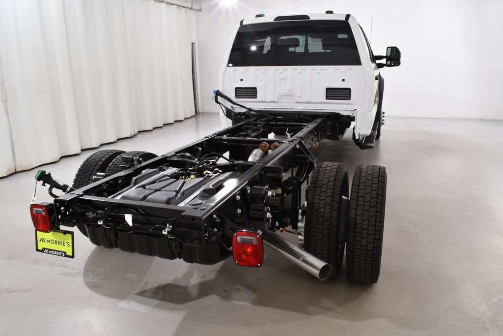 New 2027 Ford F550 4x4 Crew Cab image 12