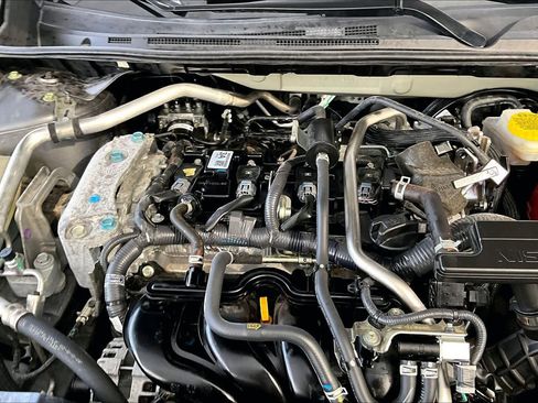 Certified 2024 Nissan Sentra SV image 32