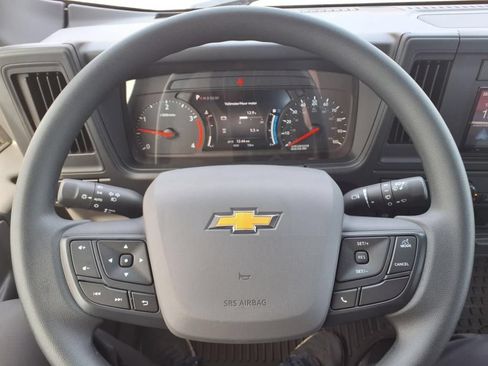 New 2025 Chevrolet Low Cab Forward 5500 XD RWD image 21