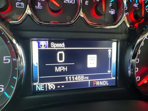 Used 2017 Chevrolet Tahoe Premier AWD/4WD image 36