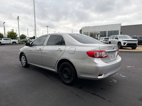 Used 2012 Toyota Corolla L FWD image 5
