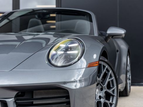 New 2026 Porsche 911 Carrera T image 18