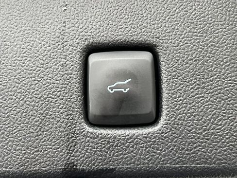 Certified 2022 Ford Escape SE w/ Convenience Package image 31