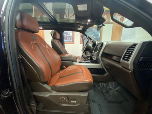 Used 2019 Ford F150 King Ranch w/ Equipment Group 601A Luxury AWD/4WD image 20