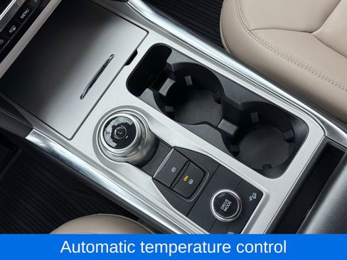 Used 2023 Ford Explorer XLT w/ Equipment Group 202A image 22