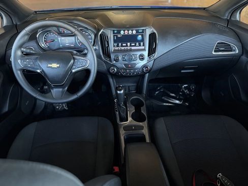 Used 2017 Chevrolet Cruze LT w/ Sun And Sound Package image 19