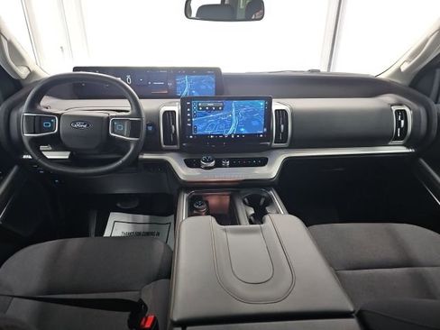 Used 2025 Ford Expedition Max Active image 38