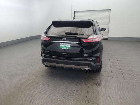 Used 2020 Ford Edge SEL w/ Cold Weather Package AWD/4WD image 7