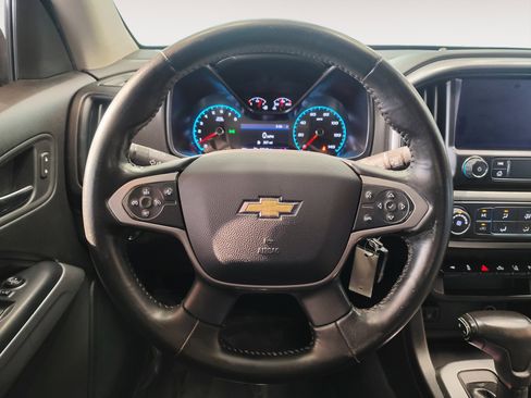 Used 2019 Chevrolet Colorado LT w/ LT Convenience Package image 16