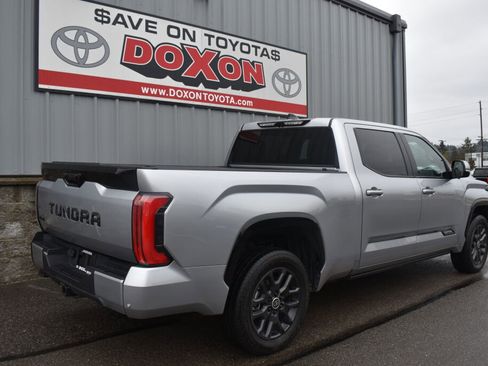 Used 2024 Toyota Tundra Platinum image 5