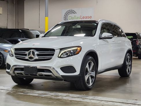 Used 2019 Mercedes-Benz GLC 300 image 4