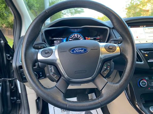 Used 2016 Ford Focus Electric Hatchback image 60