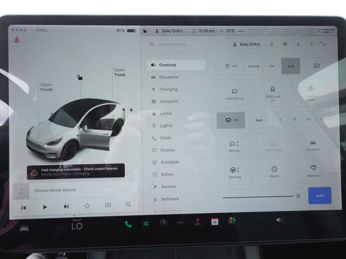 Used 2021 Tesla Model Y Long Range image 21