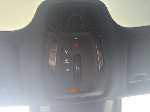 New 2025 Audi S6 e-tron Premium Plus image 30