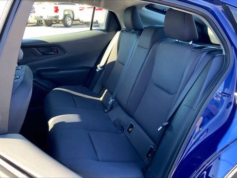 Used 2023 Toyota Prius LE image 18