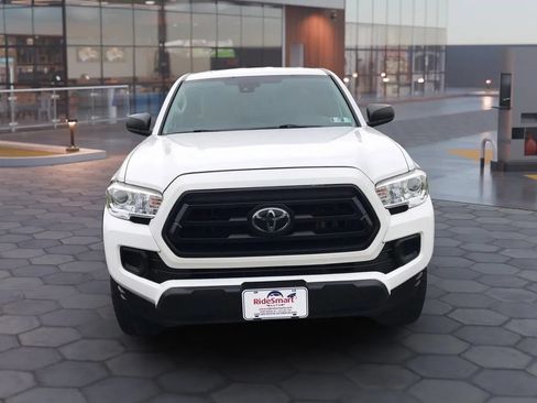 Used 2020 Toyota Tacoma SR w/ SX Package AWD/4WD image 7