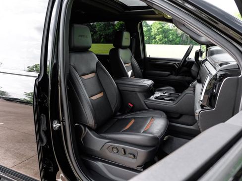 Used 2024 GMC Sierra 2500 AT4 w/ AT4 Premium Plus Package AWD/4WD image 39